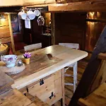 Wooden Nest Počitniška hiša