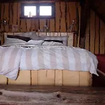 Wooden Nest Počitniška hiša *