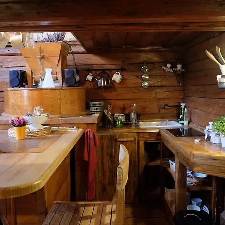 Wooden Nest *