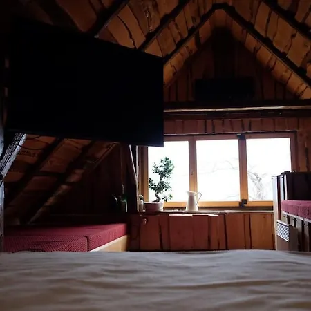 Сasa de vacaciones Wooden Nest *
